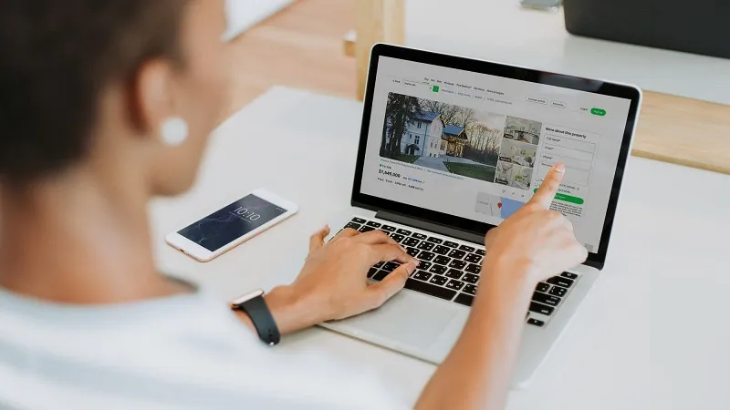 How to find HomeRocketRealty contact email online